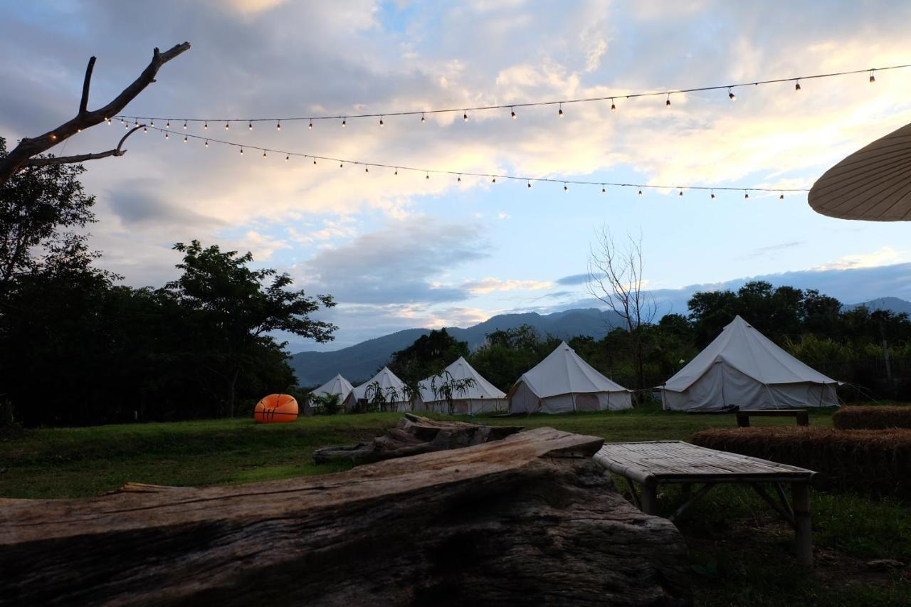 Camp Story Chiangmai Hotel Chiang Mai Eksteriør billede